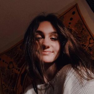 Meet your Posher, Maddie